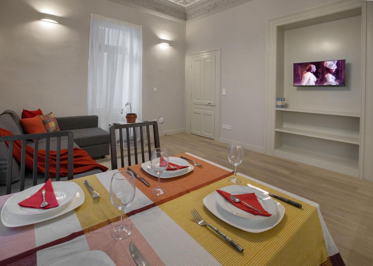 Sophisticated Apartment In Syntagma By Ghh Atenas Exterior foto